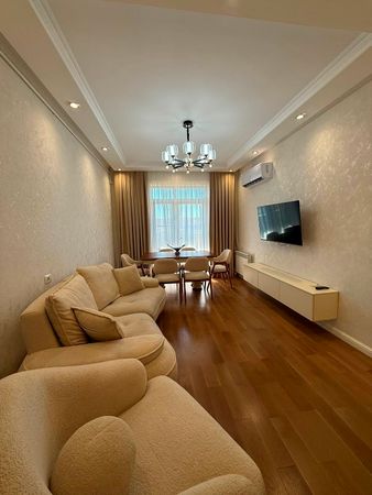3 Otaqlı mənzil, 72 m², Müstəqillik küç., Bakı – Bakı – ucuztap.az