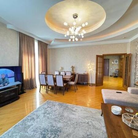 4-Otaqlı yeni tikili, İnşaatçılar pr., 175 m² – Mənzillər – ucuztap.az