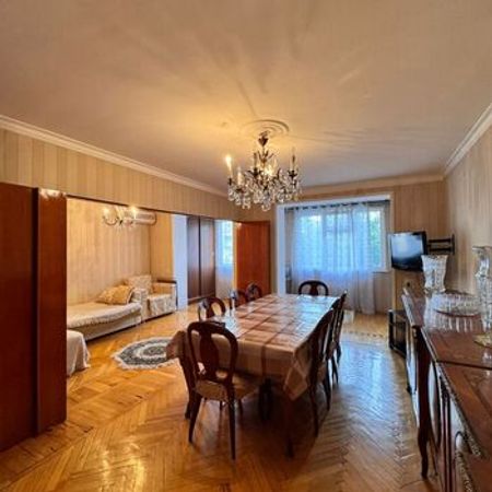 3-Otaqlı mənzil, İnşaatçılar pr., 75 m² – Satılır – ucuztap.az