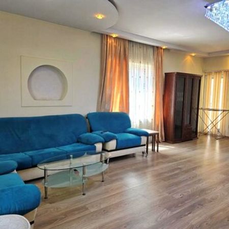 3-Otaqlı yeni tikili kirayə verilir, S. Vurğun küç., 150 m² – Yeni tikili – ucuztap.az