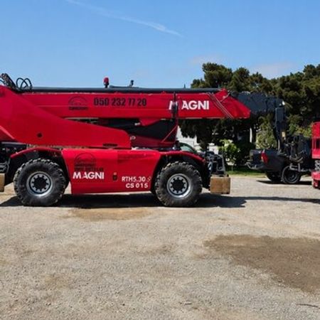 Magni RTH 5.30 Rotasion Telehandler icarəsi – Nəqliyyat vasitələrinin icarəsi – ucuztap.az
