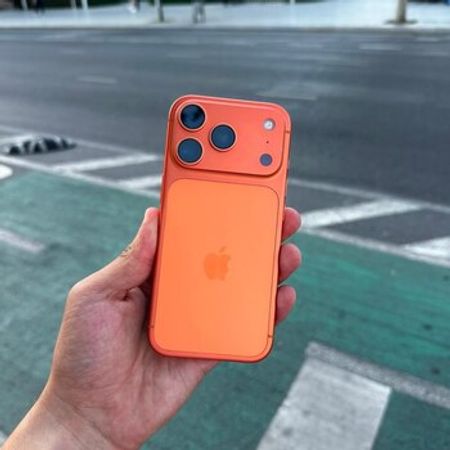 Apple iPhone 17 Pro Cosmic Orange 256GB/12GB – Bakı – ucuztap.az