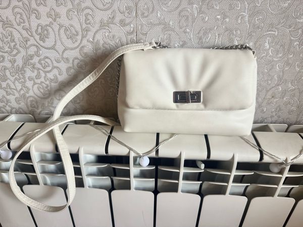 Bershka canta – Bakı – ucuztap.az