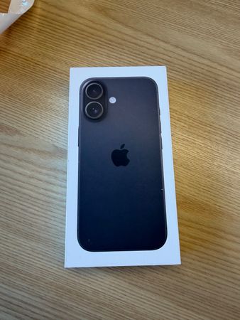 Apple iPhone 16 Qara 128 GB/8 GB – Bakı – ucuztap.az
