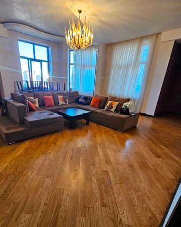 3 Otaqlı mənzil, 178 m², Səməd Vurğun küç., Bakı – Mənzillər – ucuztap.az