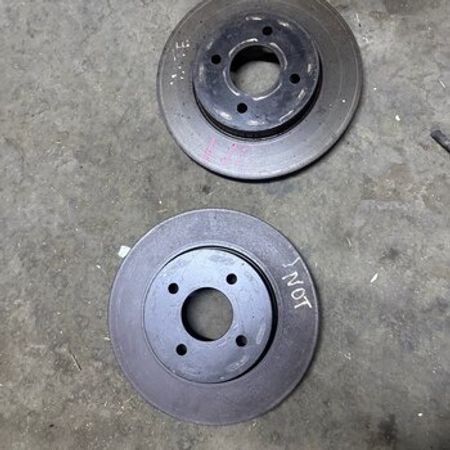 Nissan Note əyləc diski – Ehtiyat hissələri – ucuztap.az