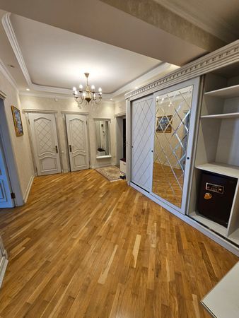 3 Otaqlı mənzil kirayə verilir, 135 m², Bakı ş.Nərimanov r.H.Əliyev pr. – Bakı – ucuztap.az