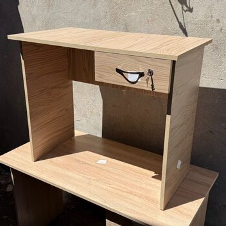 Ofis masası – Bakı – ucuztap.az