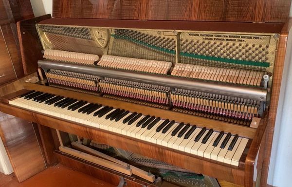 Pianino köklənməsi – Bakı – ucuztap.az