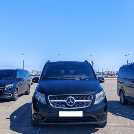 Xarici Qonaqlar Üçün Premium Transfer Mercedes V-Class – Bakı – ucuztap.az