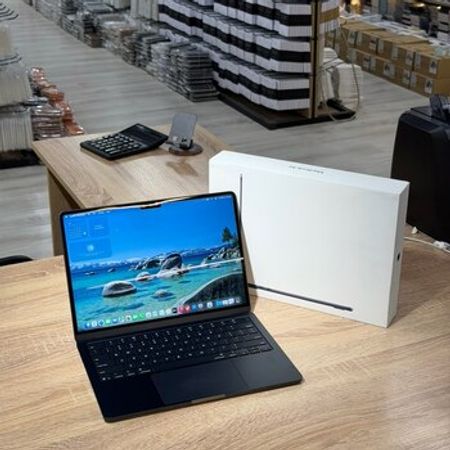 MacBook Air 13.6 inch M4 16/256 Midnight – Bakı – ucuztap.az