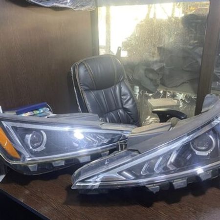 Hyundai Elantra fara və stop işığı – Bakı – ucuztap.az