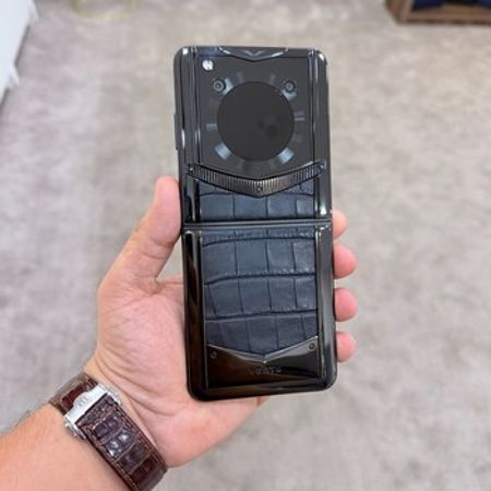 Vertu Ironflip Alligator Skin Basalt Black 512GB/12GB – Bakı – ucuztap.az