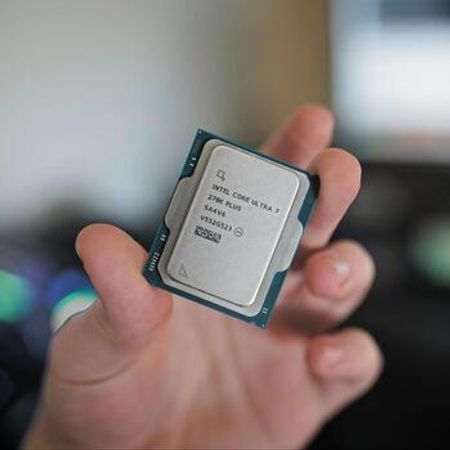 Intel Core Ultra 7 270K Plus 24 nüvə, 24 axın, 5.50 GHz, LGA 1851 – Bakı – ucuztap.az