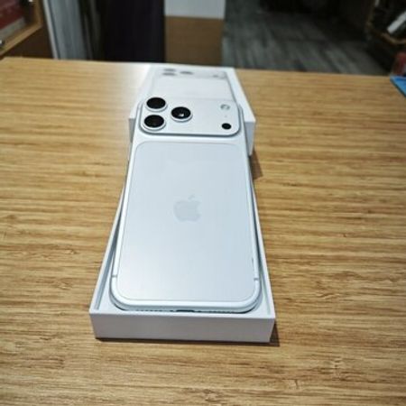 Apple iPhone 17 Pro Max Silver 256GB/12GB – Telefonlar – ucuztap.az