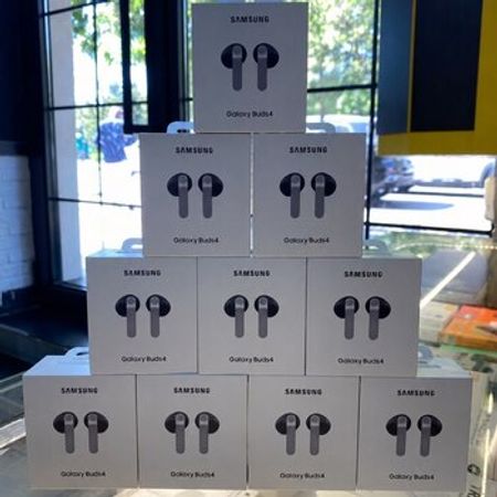 Samsung Galaxy Buds 4 – Bakı – ucuztap.az