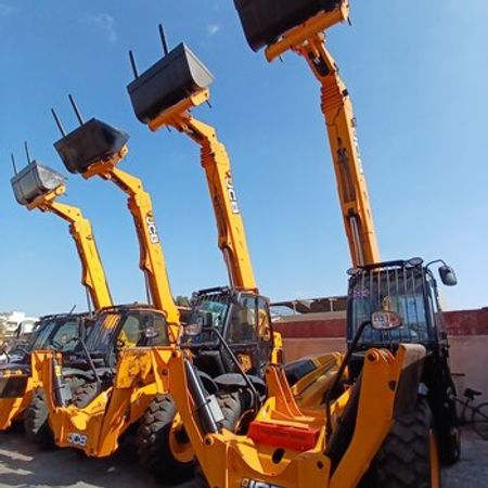 JCB 540-17, 2011 il – Bakı – ucuztap.az