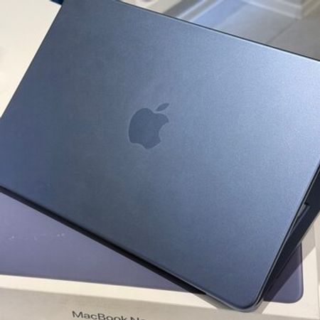 Apple MacBook Neo 256’gb Indigo – Bakı – ucuztap.az