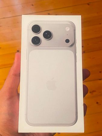 Apple iPhone 17 Pro Max Silver 256 GB/12 GB – Bakı – ucuztap.az