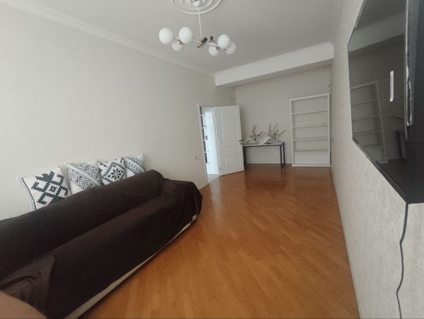 2 Otaqlı mənzil kirayə verilir, 85 m², Zahid Qəhrəmanov, Bakı – Bakı – ucuztap.az