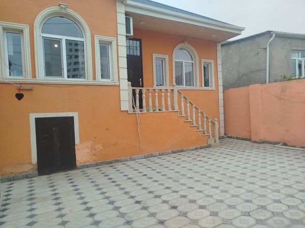 Bağ evi, 115 m², Binəqədi midanın yaxınlığında, Bakı – Bakı – ucuztap.az