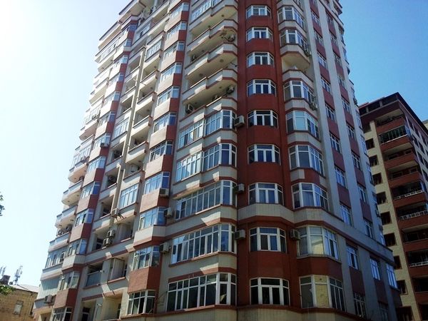 3 Otaqlı mənzil kirayə verilir, 125 m², Qurban Xəlilov küç. - 34, Bakı – Bakı – ucuztap.az