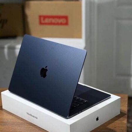 MacBook Air 13.6″ M2. 512 – Bakı – ucuztap.az