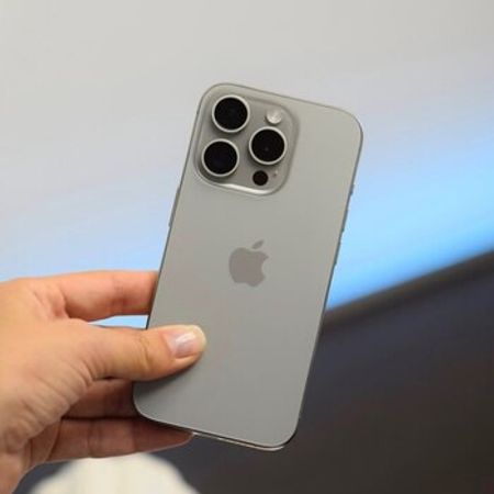 Apple iPhone 15 Pro Natural Titanium 512GB/8GB – Bakı – ucuztap.az