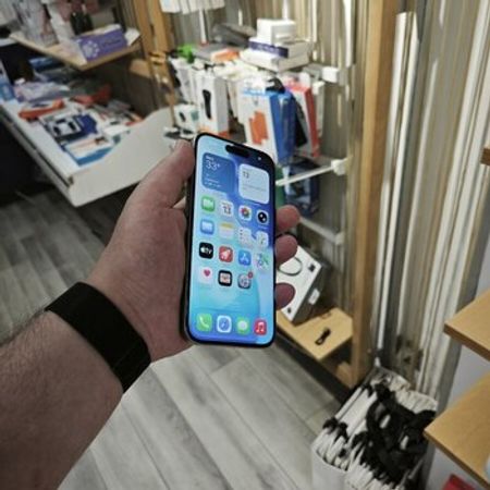 Apple iPhone 15 Pro Natural Titanium 256GB/8GB – Bakı – ucuztap.az