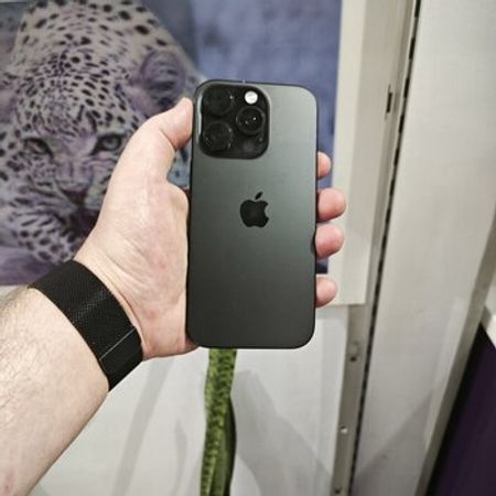Apple iPhone 16 Pro Black Titanium 256GB/8GB – Bakı – ucuztap.az