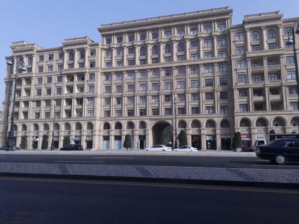 3 Otaqlı mənzil kirayə verilir, 140 m², Heydər Əliyev prospekti - 89, Bakı – Bakı – ucuztap.az