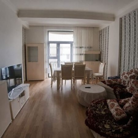 2-Otaqlı yeni tikili kirayə verilir, İçəri şəhər m., 90 m² – Yeni tikili – ucuztap.az