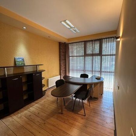 Ofis icarəyə verilir, Xan Şuşinski küç. – Bakı – ucuztap.az