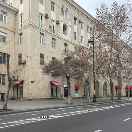 Mağaza, Nizami küç. – Satılır – ucuztap.az