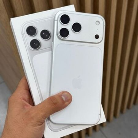 Apple iPhone 17 Pro Max Silver 256GB/12GB – Bakı – ucuztap.az