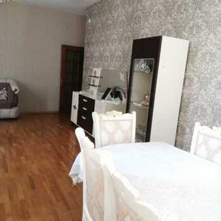 3-Otaqlı yeni tikili kirayə verilir, R. Behbudov küç., 125 m² – Mənzillər – ucuztap.az