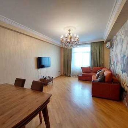 4-Otaqlı yeni tikili, 9-cu mkr., 150 m² – Bakı – ucuztap.az