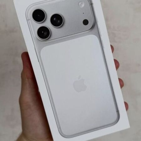 Apple iPhone 17 Pro Silver 256GB/12GB – Bakı – ucuztap.az