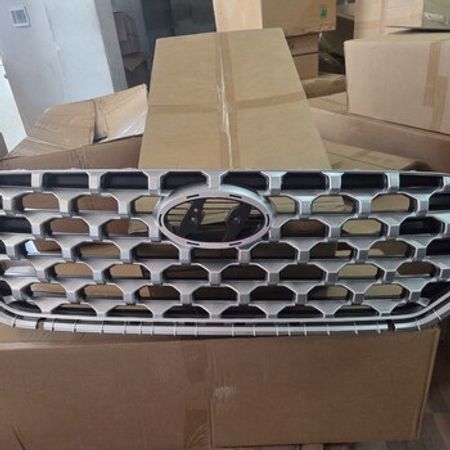 Hyundai Santa Fe 2022 xrom radiator barmaqlığı – Ehtiyat hissələri – Bakı – ucuztap.az