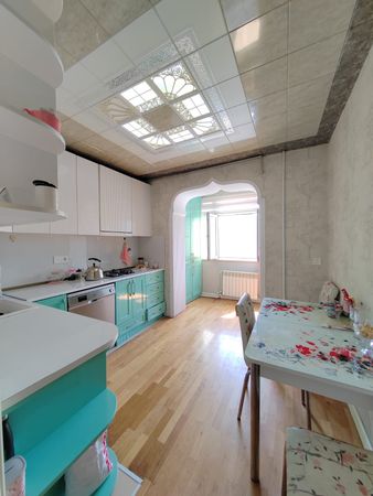 4 Otaqlı mənzil, 110 m², Məzahir Rüstəmov küç., Bakı – Bakı – ucuztap.az