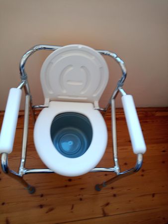 Təkərsiz, sanitar kreslo – Bakı – ucuztap.az