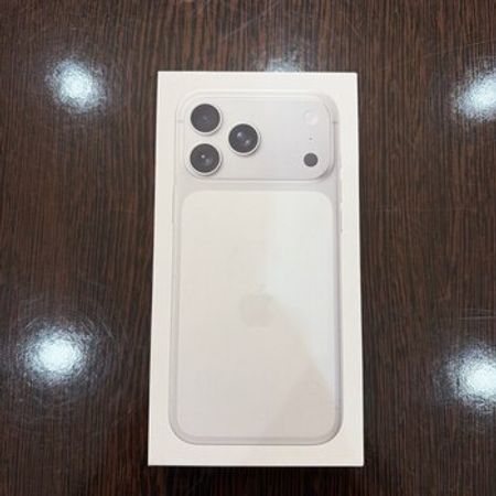 Apple iPhone 17 Pro Max Silver 256GB/12GB – Bakı – ucuztap.az