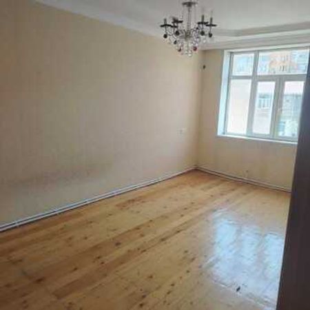 3-Otaqlı mənzil, 10-cu mikrorayon, 80 m² – Mənzillər – ucuztap.az