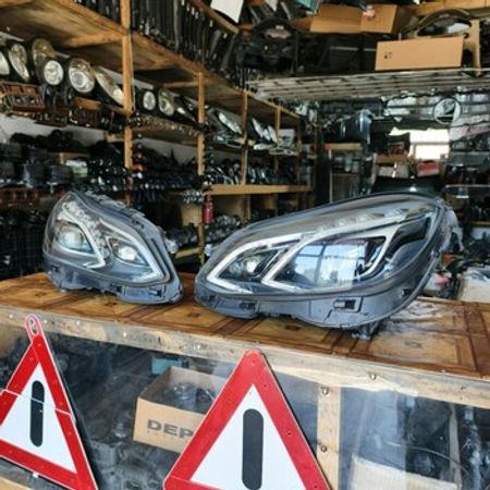 Mercedes W212 Restayl farası – Ehtiyat hissələri – ucuztap.az