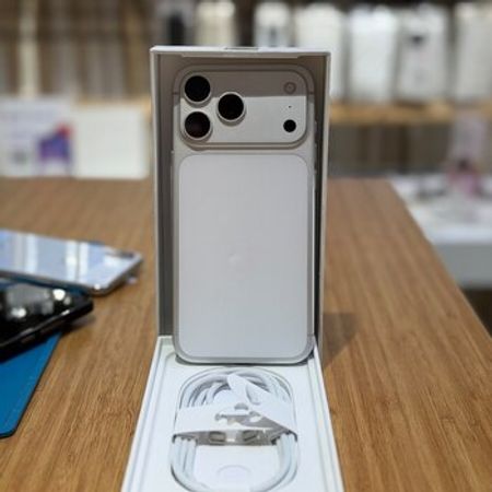 Apple iPhone 17 Pro Max Silver 256GB/12GB – Bakı – ucuztap.az