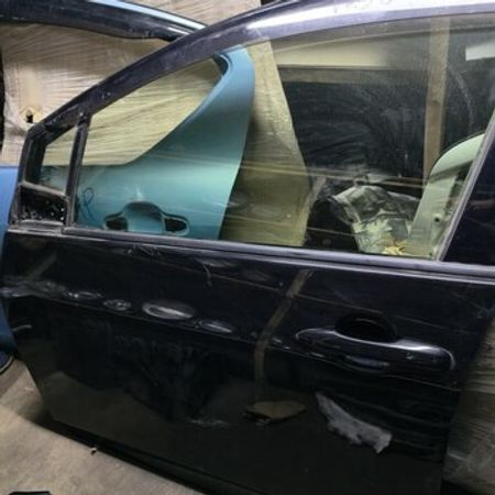 Toyota Prius 50 kuza qapısı – Bakı – ucuztap.az