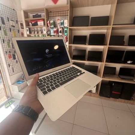 Noutbuk Apple Makbokk air – Noutbuklar və Netbuklar – ucuztap.az