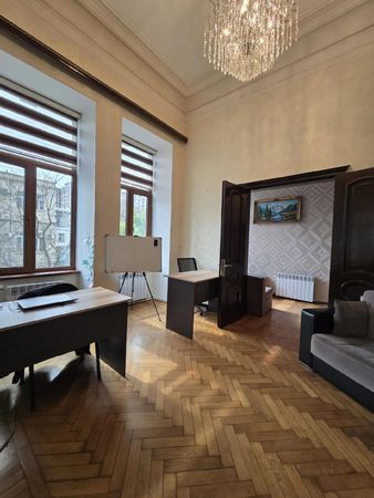Ofis icarəyə verilir, 155 m², Nizami metro, Bakı – İcarəyə verilir – ucuztap.az