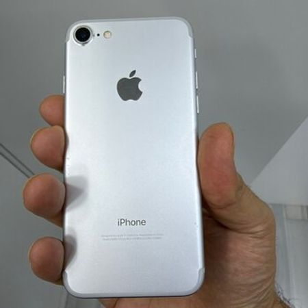 Apple iPhone 7 Silver 32GB – Telefonlar – ucuztap.az