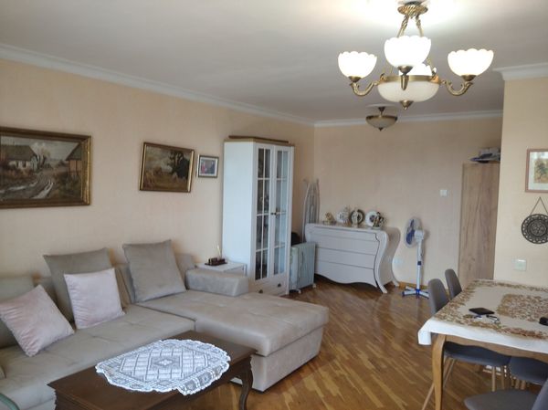 2 Otaqlı mənzil, 70 m², m.Neftciler Q.Qarayev prospekti, Bakı – Bakı – ucuztap.az